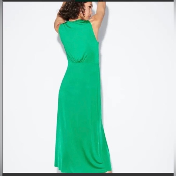 NEW ZARA WOMAN DRESS WITH KNOT AND BEAD DETAIL GREEN SIZE S - Picture 3 of 4